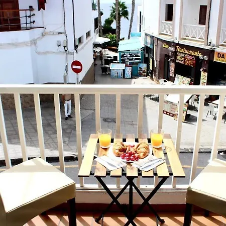 Ancla Ii Old Town & Playa Chica Apartamento